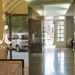 Hopps Hotel 4*