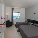 Szálloda Hopps 4*